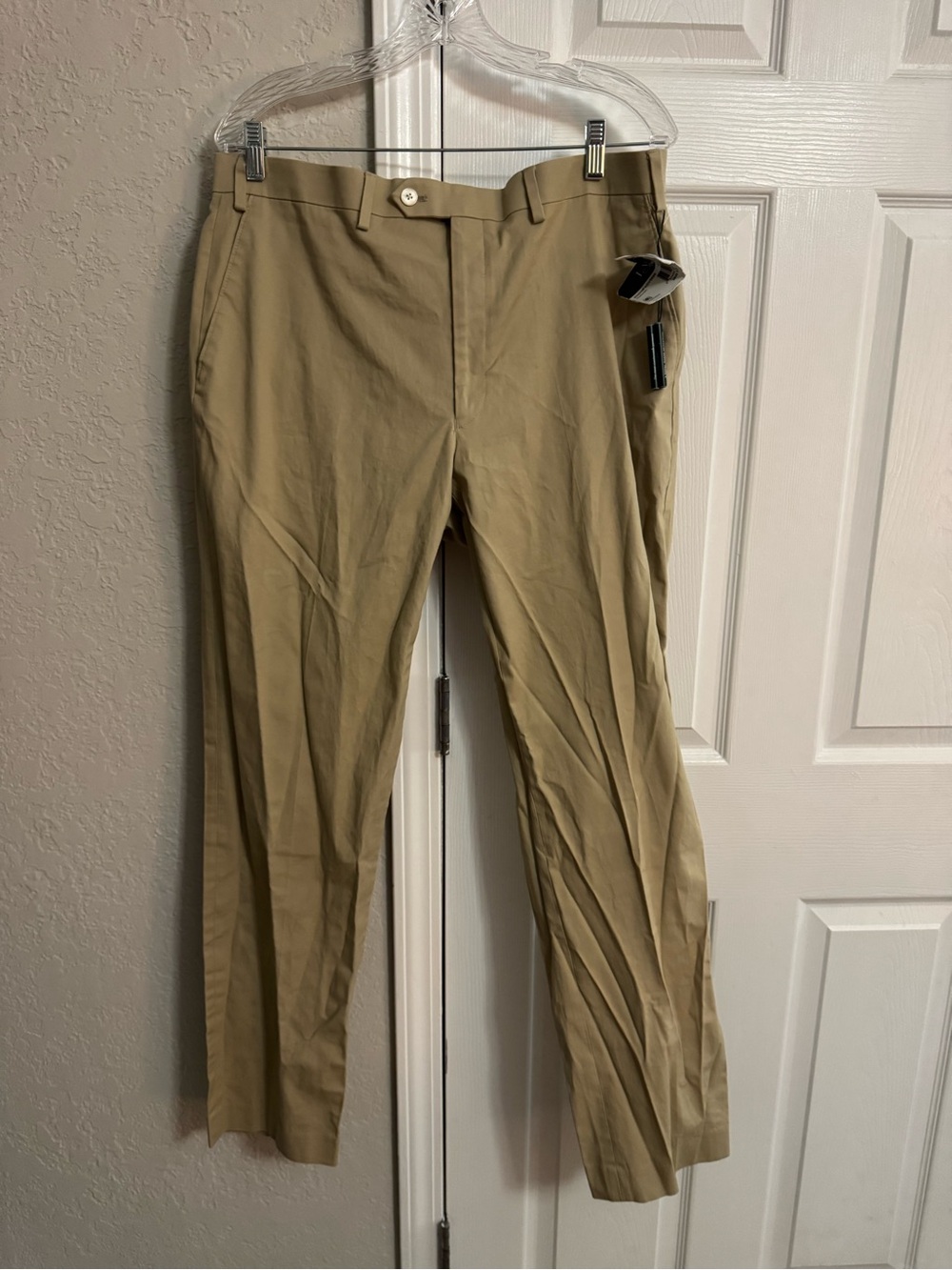 Women’s Classic Khaki Dress Pants - Tailored Fit 36Wx32L